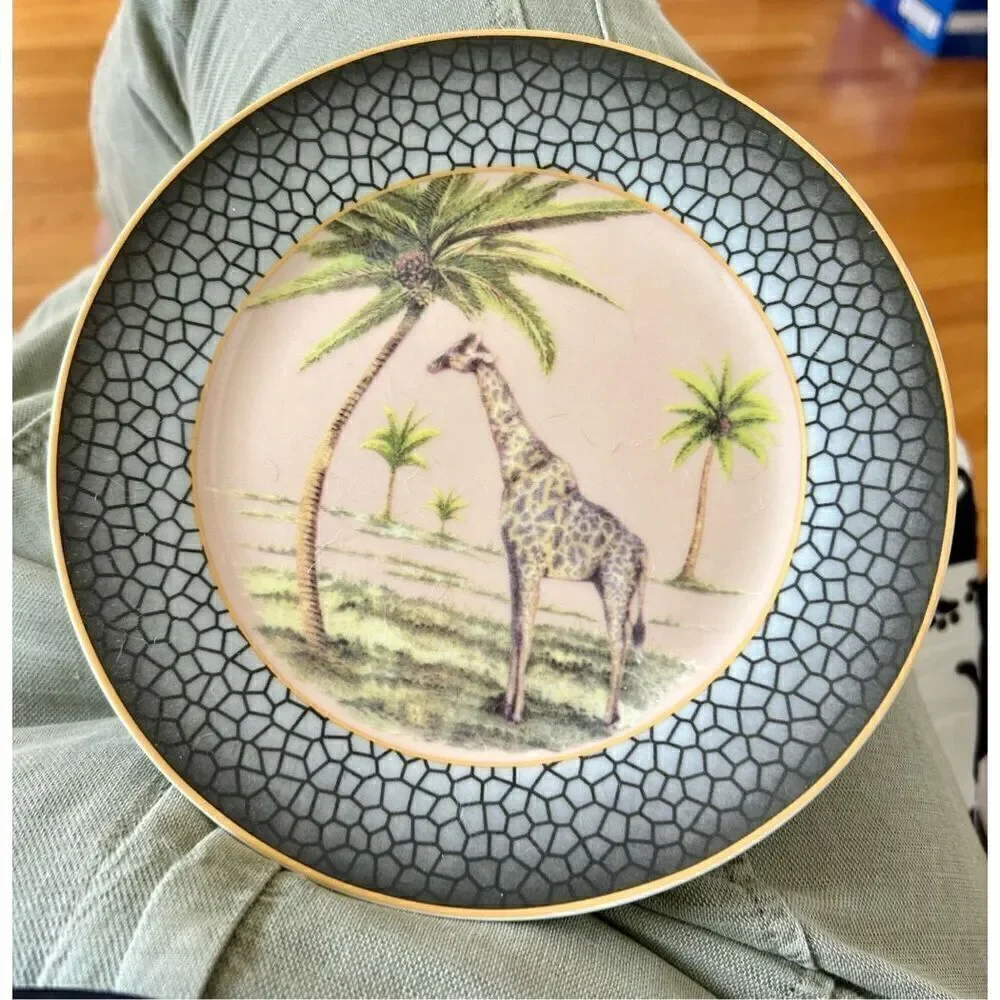Elite Decor Safari Animals Decorative Plates (4) RARE FIND 7.5